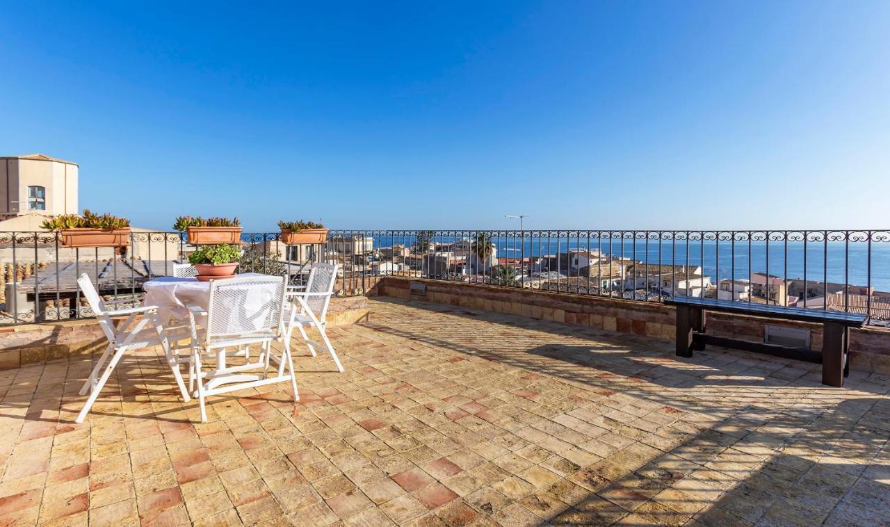Casa Eu - Bilocale Ortigia Wifi Apartment Syracuse ภายนอก รูปภาพ